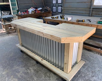 Metal Aurora Outdoor Home Bar