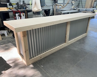 Retail Counter Metal Straight Large Unfinished – Solid wood & metal counter