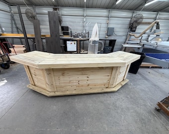 Angle Plank Top Outdoor - Solid pressure treated wood bar