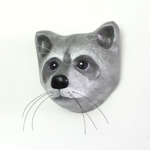 Maschera di procione, cartapesta, arazzo da parete, testa di animale di (Macheanimal)