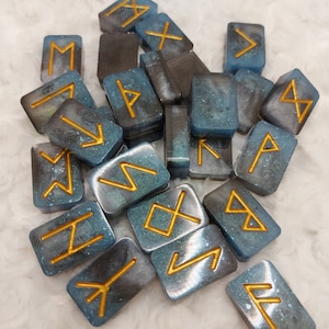 CUSTOM Runen - Resin