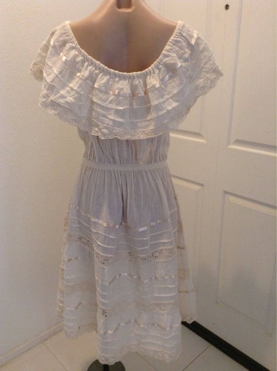 Vintage Mexican Dress Crochet Lace Boho Hippie - image 4