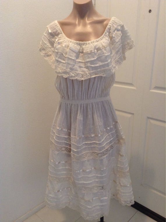 Vintage Mexican Dress Crochet Lace Boho Hippie