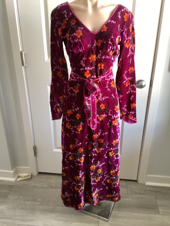Rare vintage wrap dress Gem