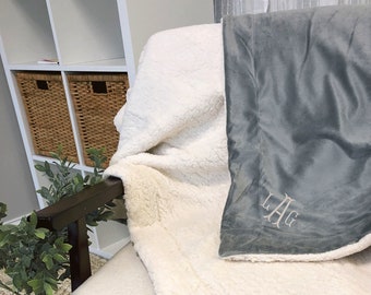 Personalized Embroidered Monogram Sherpa Blanket | Plush Micro Mink