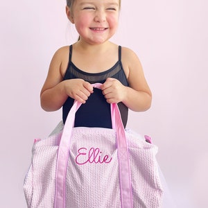 Personalized Mini Seersucker Duffle Bag with Embroidery | Kids Overnight Duffle Bag | Dance Bag | Gift for Kids | Kids Travel | MBDEC
