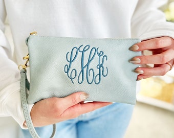 Personalized Avery Wristlet | Monogrammed Wristlet Wallet| Personalized Wristlet | Personalized Gift | Gift for Her | Bridal Party Gift