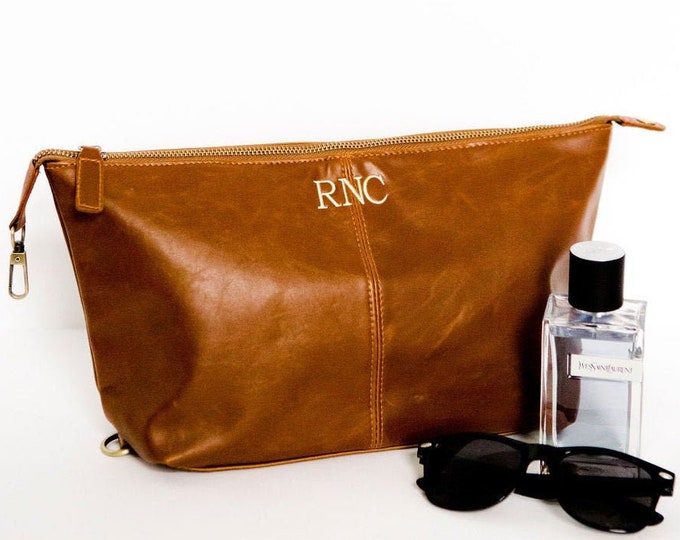 Mens Travel Case | Mens Monogrammed Dopp Kit | Groomsmen Gift Ideas | Monogram Travel Case | Father's Day Gift | Gift for Him | Jake