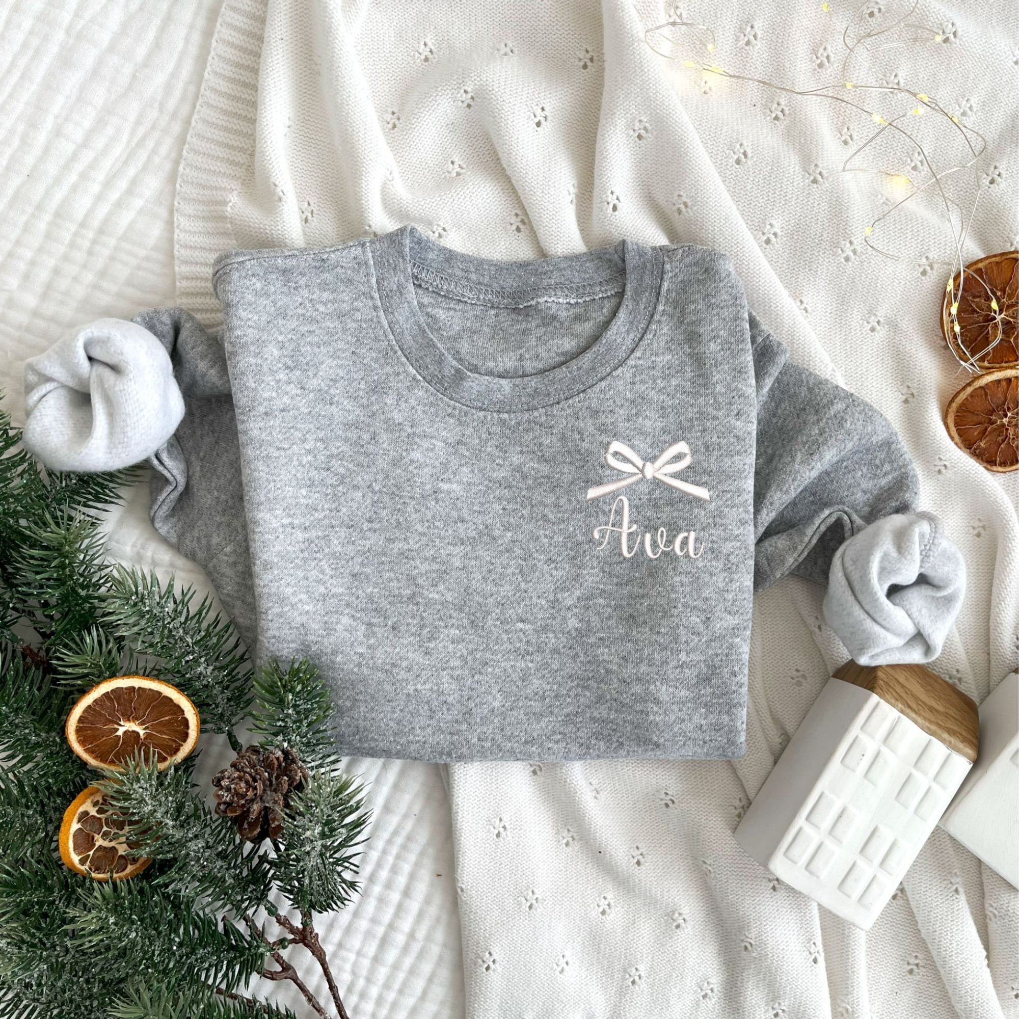 Personalized Toddler Bow Crewneck Sweatshirt | Embroidered Toddler Name and Bow Crewneck | Gift for Kids | Coquette Kids Crew | RS17EB1