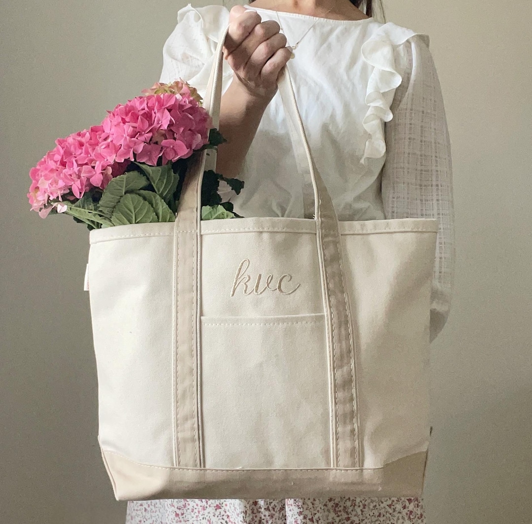 Monogrammed Zippered Top Canvas Tote With Handles - Etsy Israel