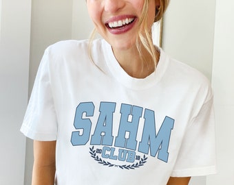 SAHM Club Comfort Colors T-Shirt | Stay-At-Home-Mom | Country Club Aesthetic | Preppy Mom Sweatshirt | Mom Style | Gifts for Mom