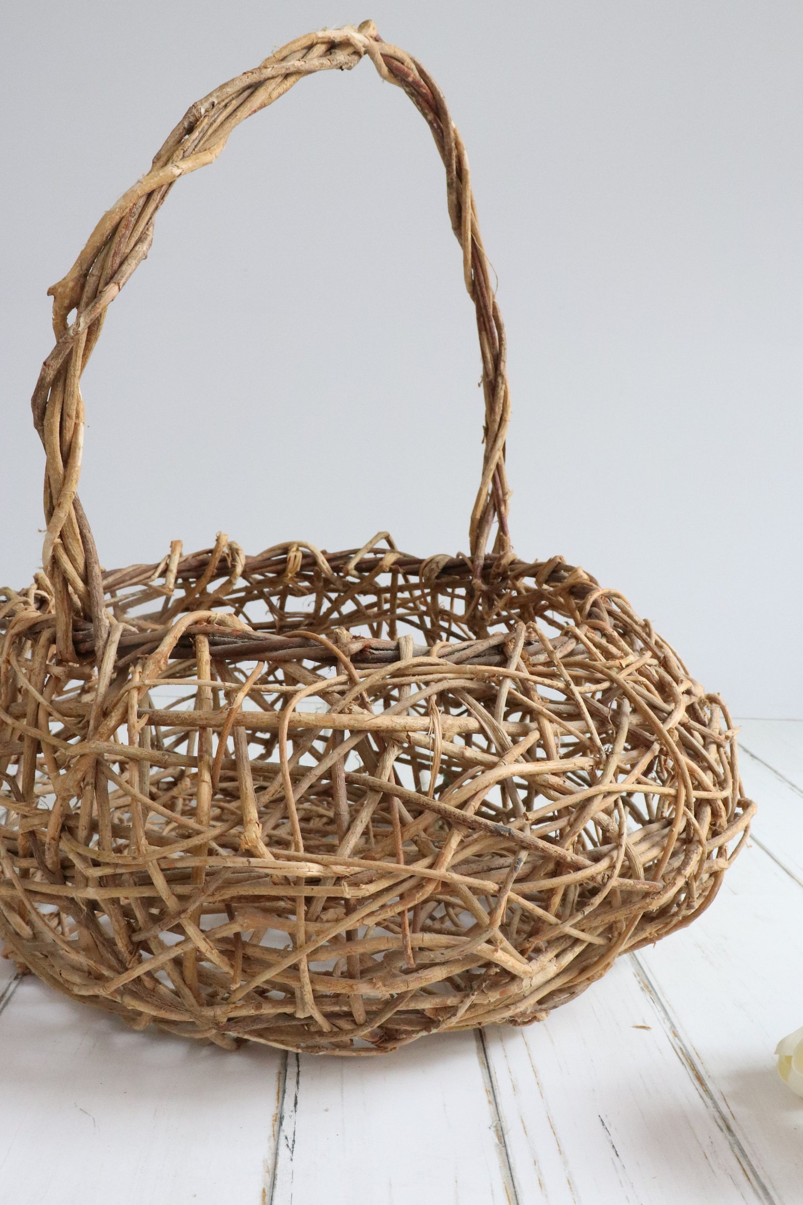 Vintage Large Grapevine Willow Basket Hand Woven Open Weave Etsy