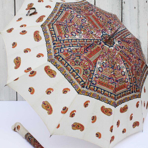 Reserved for Aileen - Vintage Paisley Umbrella with Original Cover / Rust, White & Blue