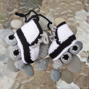 Handcrafted Mini Roller Skates with Stopper Crochet Car Rearview Mirror Hanging Charm zdjęcie 5