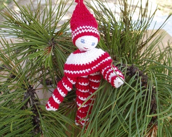 Crochet Red White Toy, Crochet  Christmas Ornament, Crochet Christmas Tree Baubles, OOAK Holidays Home Decoration