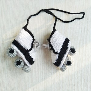 Handcrafted Mini Roller Skates with Stopper Crochet Car Rearview Mirror Hanging Charm zdjęcie 7