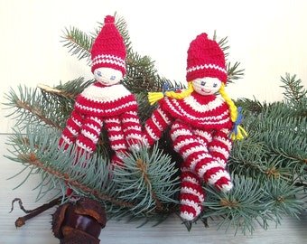 2 Crochet Red White Christmas Dolls, Handmade Christmas Ornaments, Crochet Holidays Party Decoration