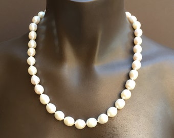Freshwater White Rice Pearl Necklace/23.5 inches