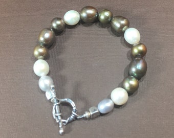 Elegant Artisan pearl bracelet/faux Tahitian and South Seas  pearls/sterling silver toggle