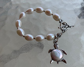 White Rice Pearl Bracelet~Sea Turtle Dangle