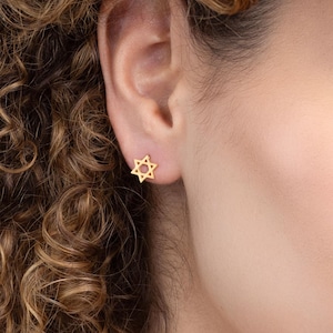 Tiny Gold Magen David Earrings, Golden Dainty Star of David Stud Earrings, Jewish Earrings, Religious Stainless Steel Earrings, Bat Mitsva