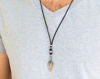 Collana da uomo - Collana con lancia da uomo - Collana in pelle da uomo - Gioielli da uomo - Regalo per uomo - Regalo per fidanzato - Regalo per marito - Regalo per lui