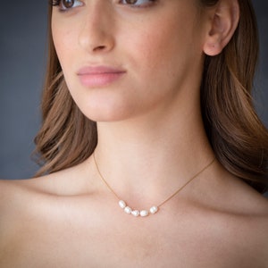 Classic Fresh Water Pearls Necklace, Fresh water Pearl Necklace, Minimalist Freshwater Pearl Beaded Necklace, Bridal Dainty Pearl Necklace