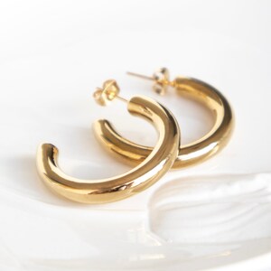 Gold Chunky Hoops, Round Hoop Earrings, Chunky Hoop Earrings, 1&quot; Plain Hoops, Golden Thick Huggie Hoop Earrings, Gold Thick Boho Style Hoops