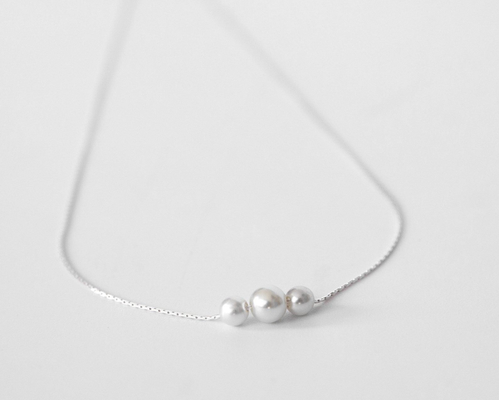 Silver Pearl Necklace Simple Pearl Necklace Silver & Pearl Etsy Israel