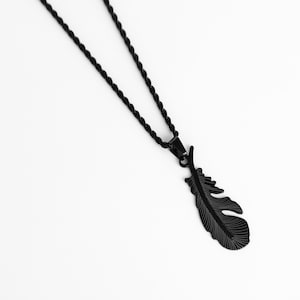 Mens Black Chain Necklace Pendant, Men Feather Pendant Necklace, Minimalistic pendant necklace, Chain Feather necklace For Men, Tai Necklace