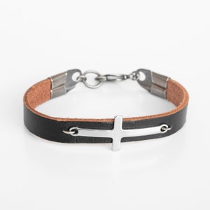 Men Cross Bracelet, Men Christian Bracelet, Religious Jewelry, Christian Jewelry, Religious Gift, Spiritual Bracelet, Mens Leather Bracelet