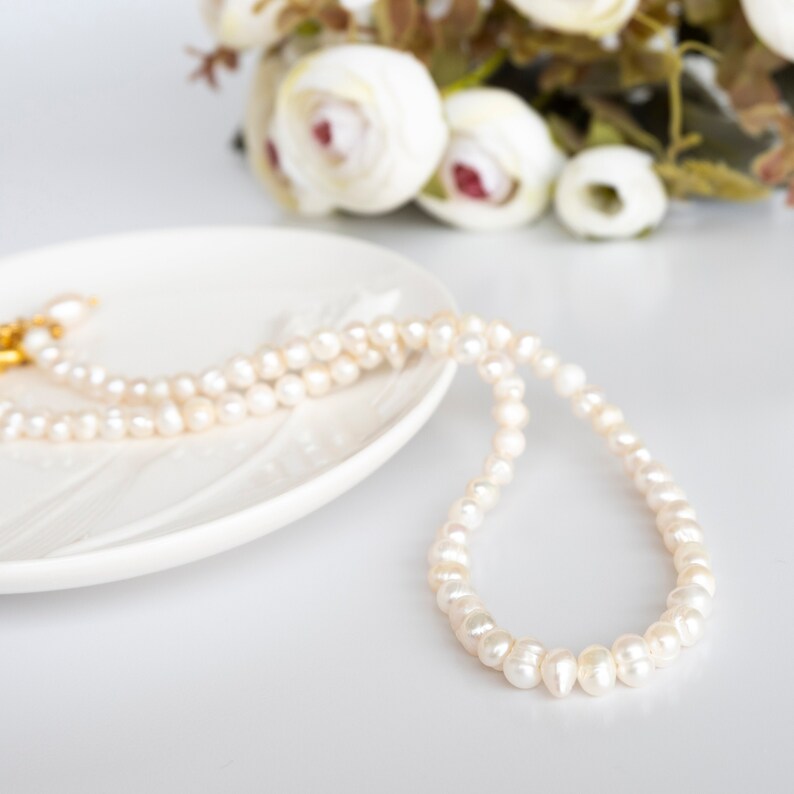 Classic White Fresh Water Pearls Dainty White Pearl Necklace Pearl Necklace dainty pearl choker Bridal necklace Wedding Necklace image 2