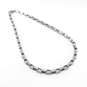 Men Box Chain Silver Necklace, Mens Stainless Steel Necklace, Fashionable Mens Silver Jewelry, Hipoellarganic Durable Chain Necklace for Men