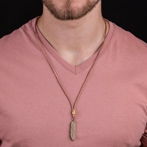 Herren Feder Halskette, Herren Lederkette, Boho Stil Halskette für Männer, Herren einzigartige Lederkette, braune Lederkette für Männer