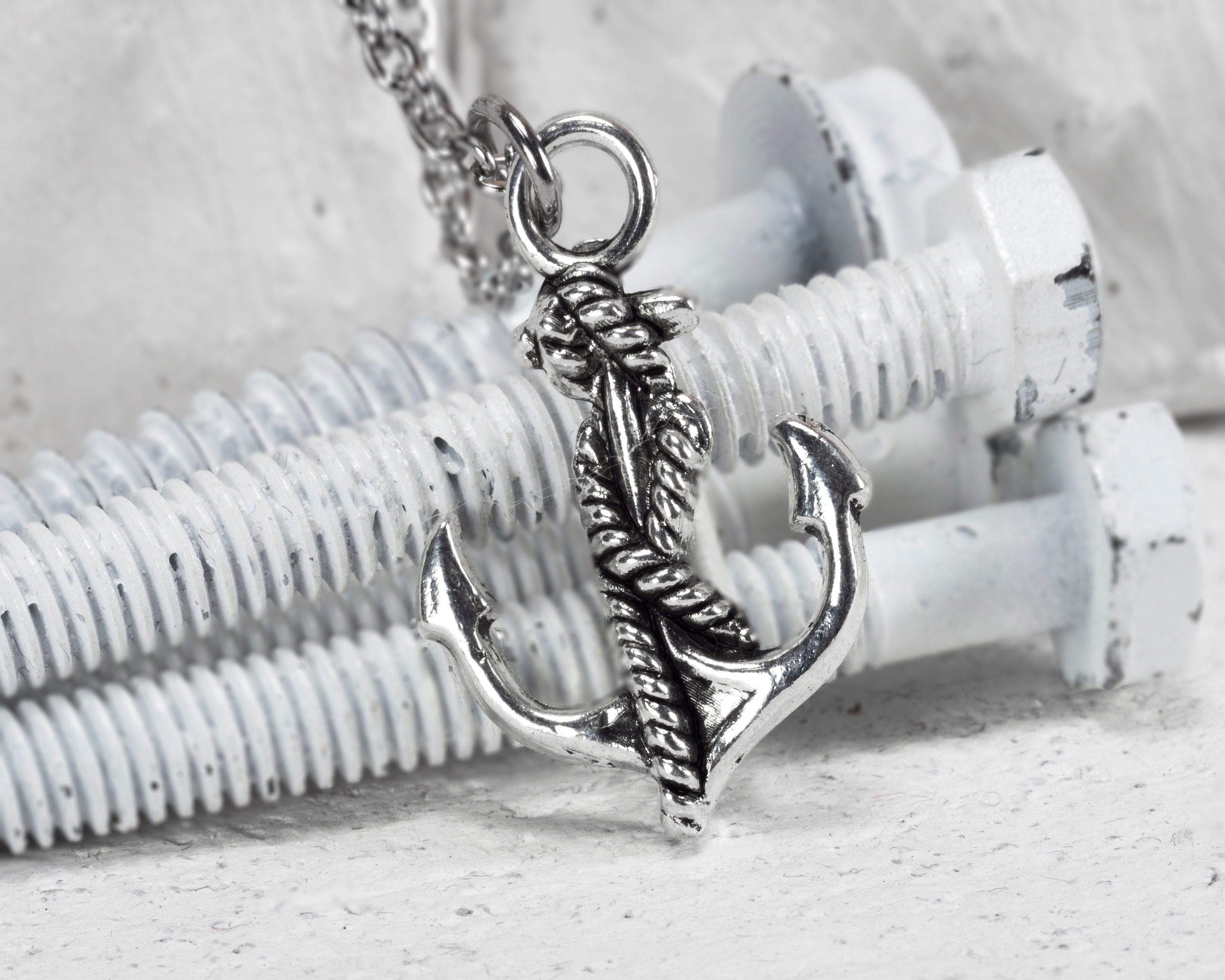 Collana uomo ancora ciondolo in acciaio elementi neri cll1657