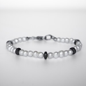 Men Beaded Bracelet, Fresh Water Pearls Bracelet, Mens Gemstone Bracelet, Mens Black & white Bracelet, Mens Pearls Jewelry, Men unique Gift