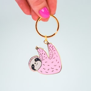 ichrati Sloth Gifts for Women Girls Trendy Stuff Just A Girl Who Loves  Sloths Cute Key Chains Womens Friend Birthday Gifts Souvenir Pink Girly  Accessories Key Chain Christmas Stocking Stuffers Funny at