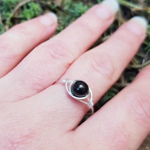 Bague Argent 925 Avec Pierres De Jais Noires – Taille 58, Occasion