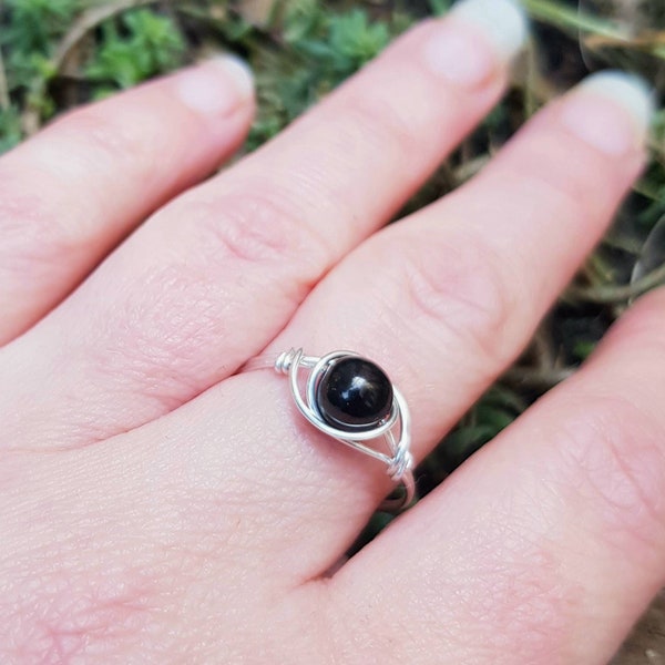 Bague en jais, Argent sterling 925, Pierre de protection, Bijoux en jais noir naturel véritable, Bague en cristal, Bague minimale, Anneaux au Royaume-Uni, Guérison