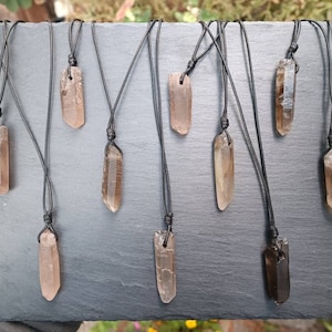 Rookkwartshanger, cadeau stier, herenkristallen ketting, kwartsketting, verstelbaar koord, ruwe kristallen ketting, uniseks, cadeau voor hem