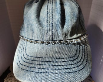 Hat Chain: Adjustable Trucker Hat Jewelry