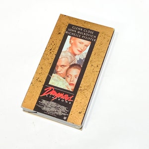 Dangerous Liaisons - VHS Movie - VCR Tape - Video Cassette Tape - Cult Classic Film - Pre-owned - Very Good Condition