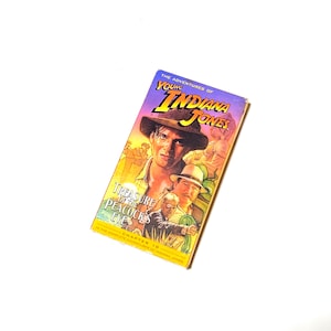 The Adventures of Young Indiana Jones - VHS Classic Movie - Pre-owned Video Cassette Tape - Very Good Condition