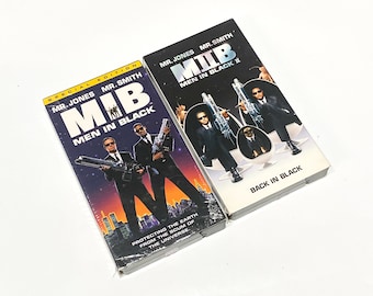 Men In Black 1 & 2 - VHS Movie Lot of 2 - Sci Fi VCR Tape - Video Cassette Tape - Cult Classic Film - Pre-owned - Very Good Condition