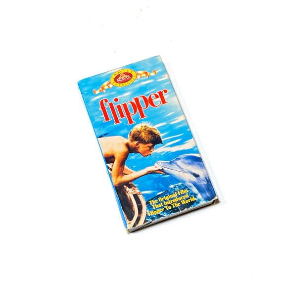 Flipper - VHS Classic Movie - Pre-owned Video Cassette Tape