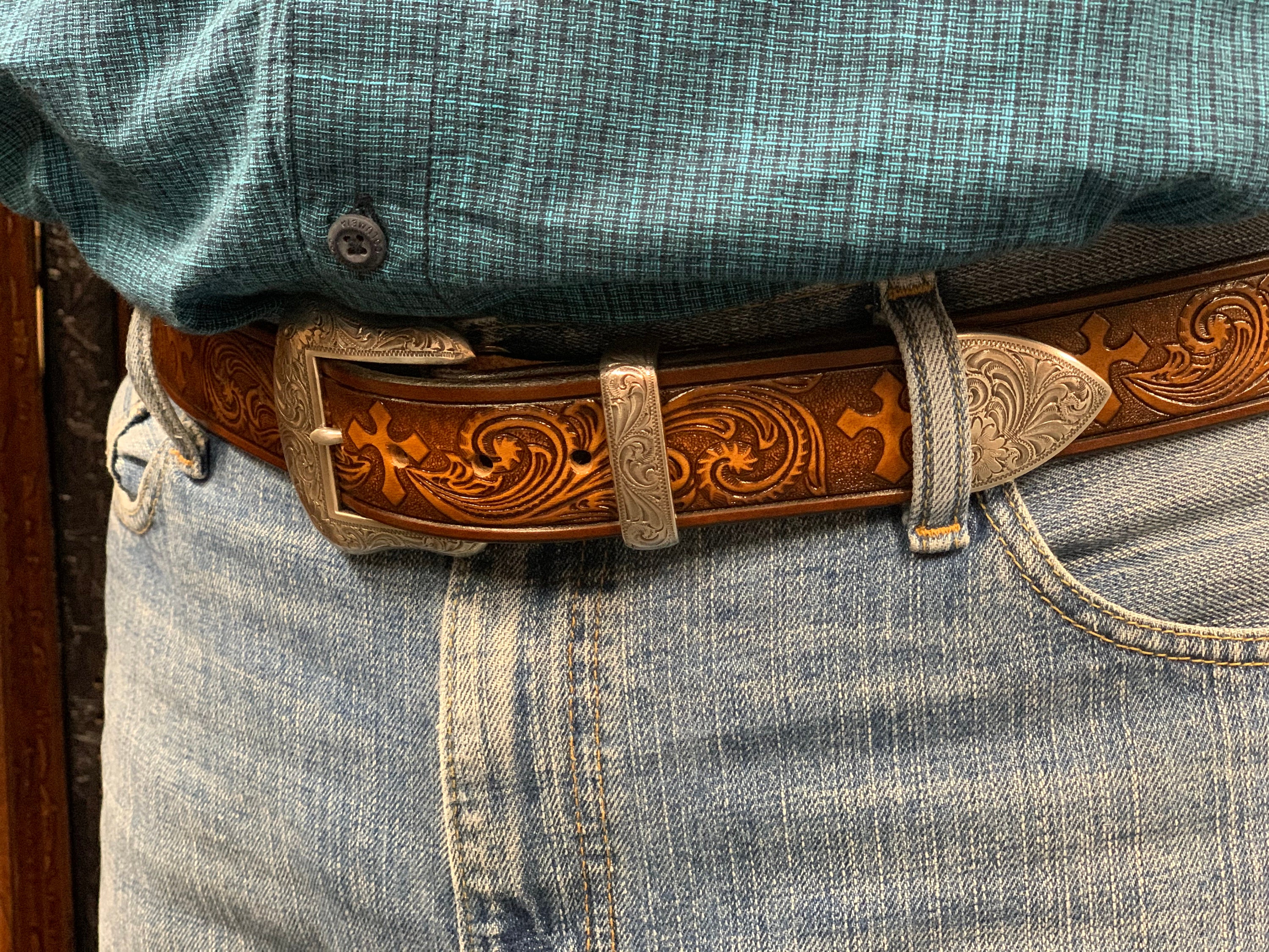 Genuine Leather Western Belt with Large Cross Concho Slide Buckle Christian Cross Conchos Genuine Full-Grain Cowhide Leather  main image 4