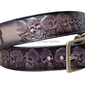 Leather Dog Collar - Skulls in gray and black with name engraved