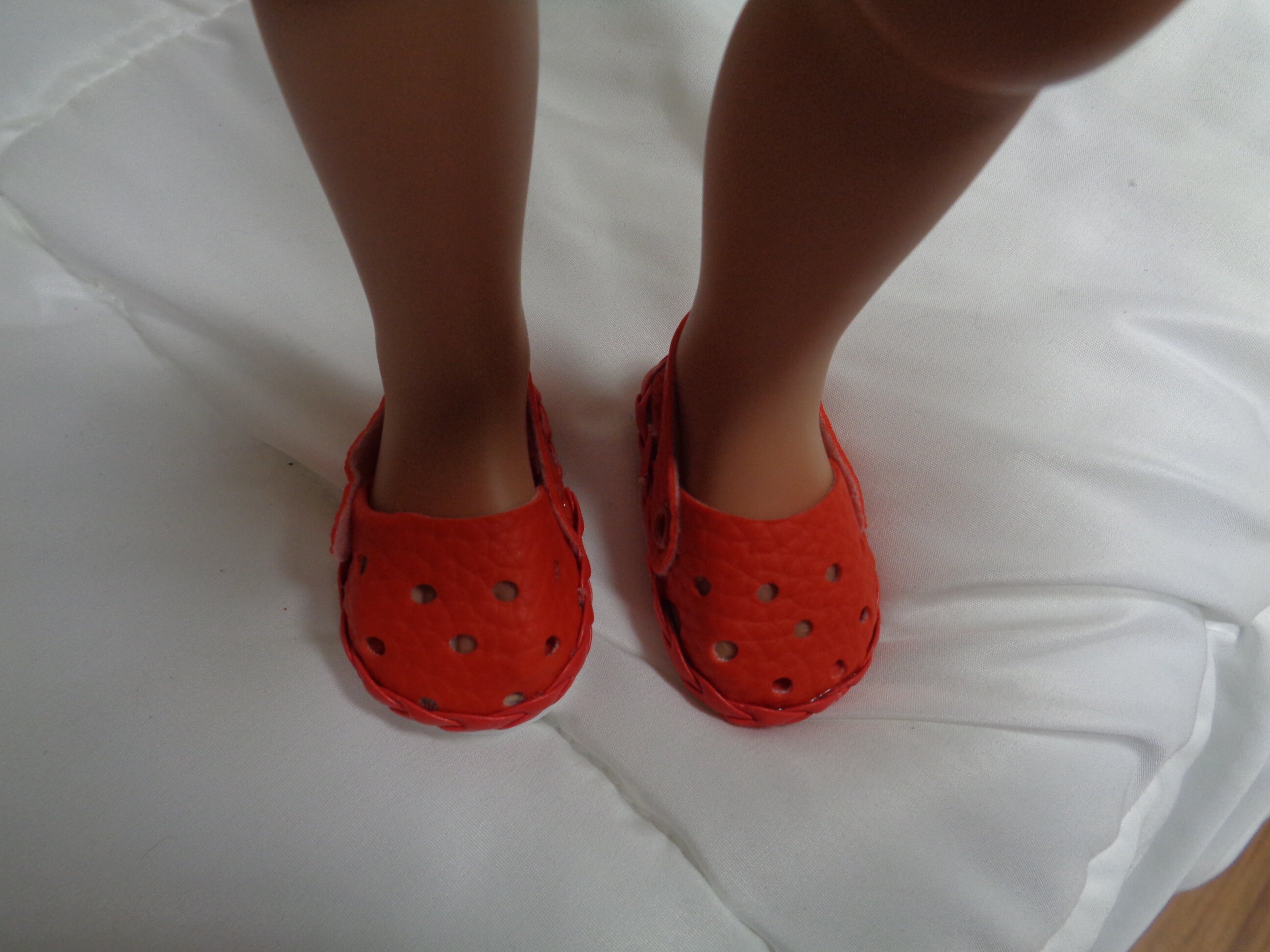 crocs doll shoes