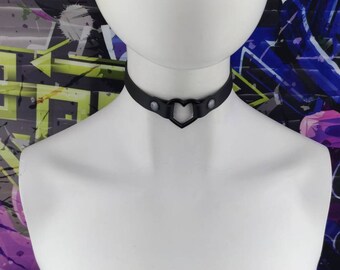 Heart choker genuine leather - choker collar black leather heart choker with black heart ring