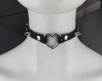 Choker genuine leather - choker collar black leather heart choker with silver heart ring and small spikes